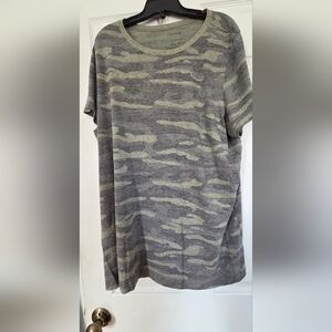 Torrid Gray and Green Camouflage Tee